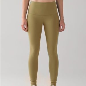 Green lulu lemon leggings